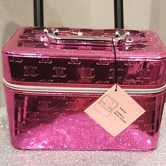 Juicy Couture Iridescent JC Logo Travel Cosmetic Traincase - Picture 4 of 8